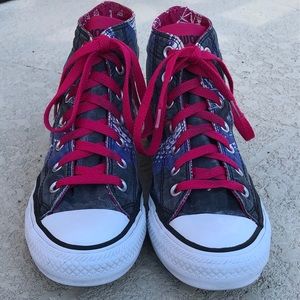 Catwoman converse